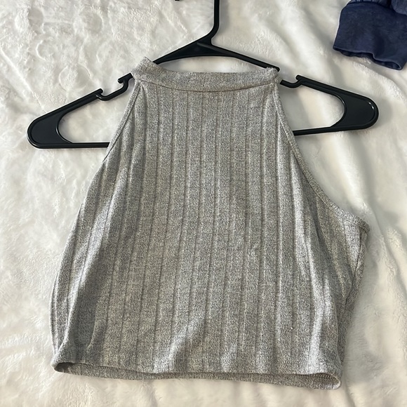 Women’s summer grey crop top casual sleeveless - Picture 2 of 2